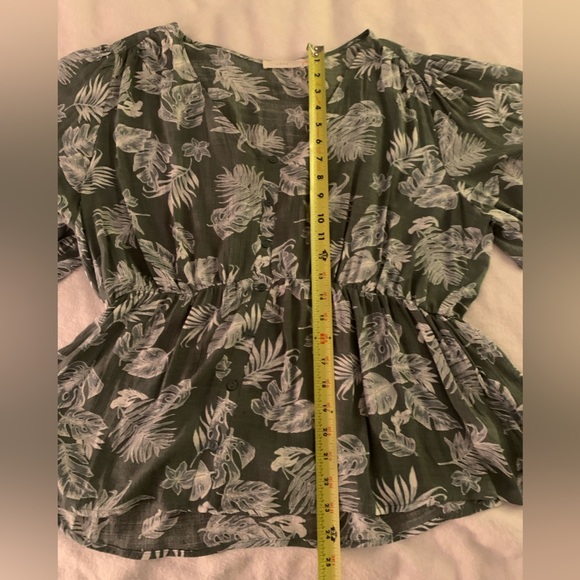 Lush Flutter Sleeve Top Olive Green XXL - Picture 8 of 15